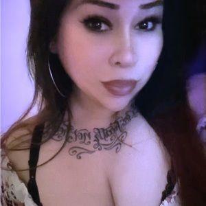 Hi!! Ask your questions here! :)